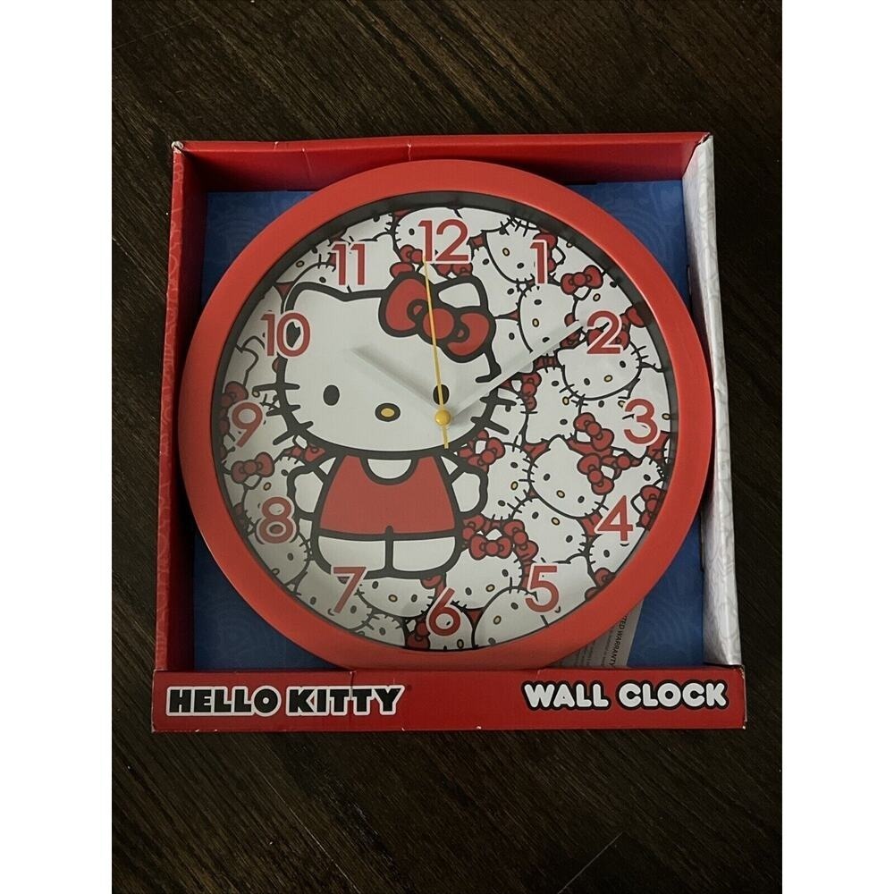 Hello Kitty 10" Round Red Analog Wall Clock‎ Sanrio NEW NIB